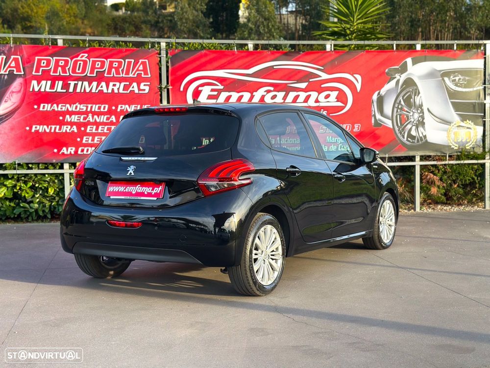 Peugeot 208 1.6 BlueHDi Style - 9