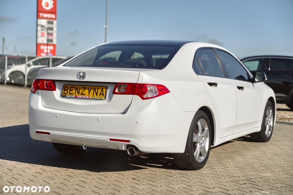 Honda Accord 2.0 Executive - 19