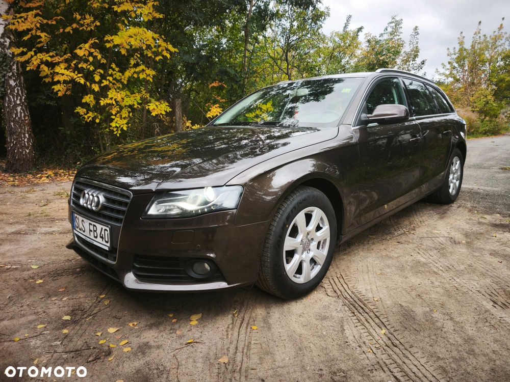 Audi A4 Avant - 1