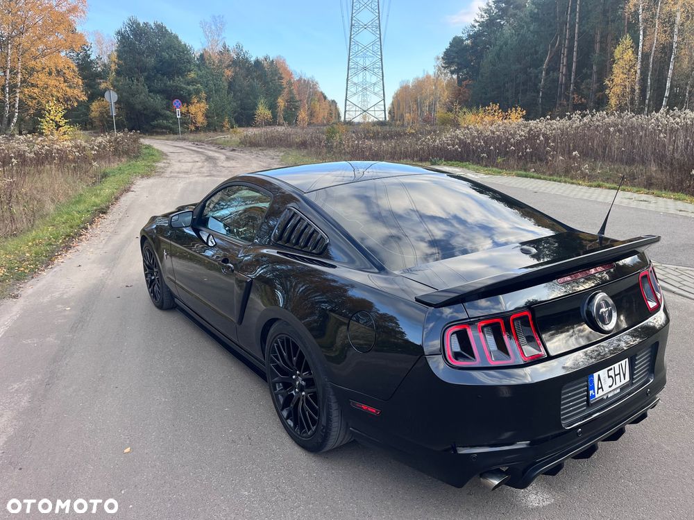 Ford Mustang 3.7 V6 Premium - 11