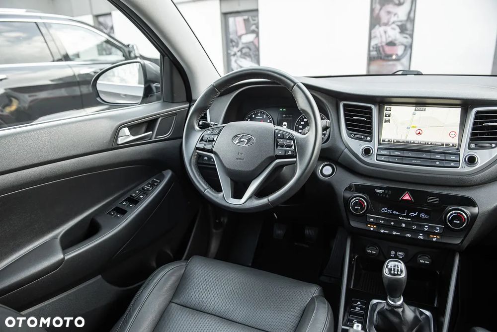 Hyundai Tucson 1.6 GDi 2WD Premium - 27