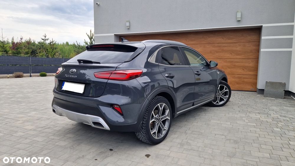 Kia XCeed 1.4 T-GDI M DCT - 2