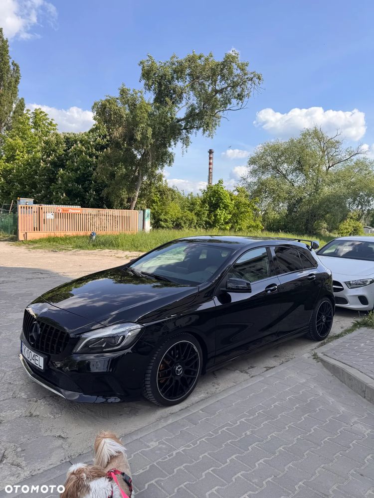 Mercedes-Benz Klasa A 220 4Matic 7G-DCT Urban - 1