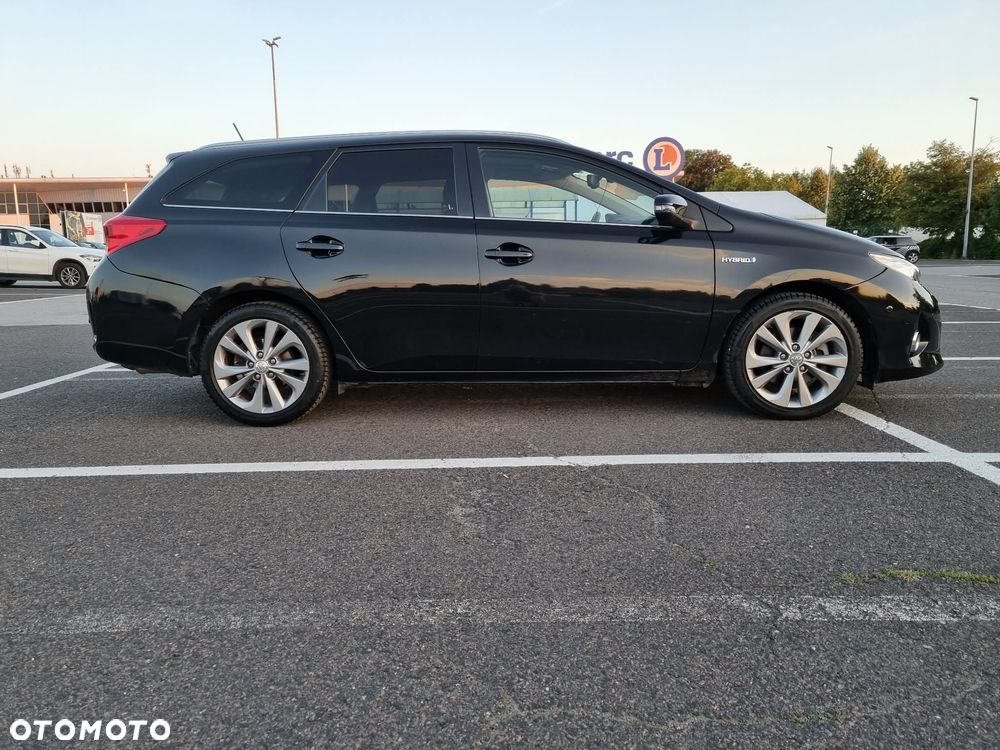 Toyota Auris - 4