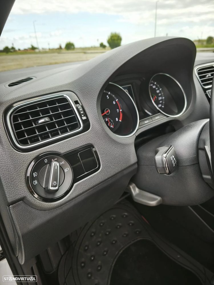 VW Polo 1.8 TSi GTi DSG - 26