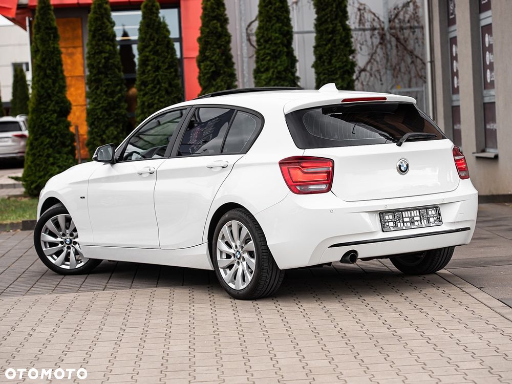 BMW Seria 1 116i Sport Line - 11