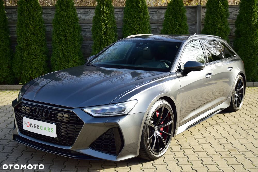 Audi RS6 Avant - 18