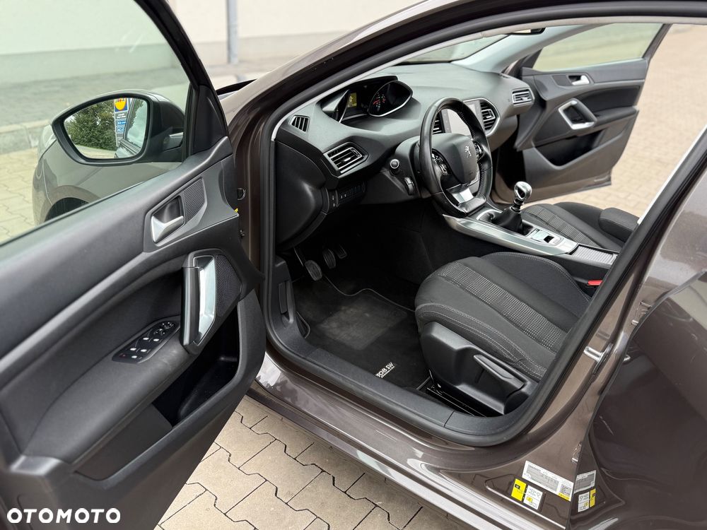 Peugeot 308 BlueHDi 150 Stop & Start Business-Line - 18