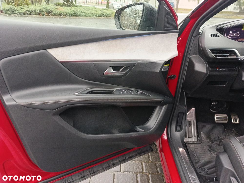 Peugeot 3008 1.2 PureTech GT S&S EAT8 - 13