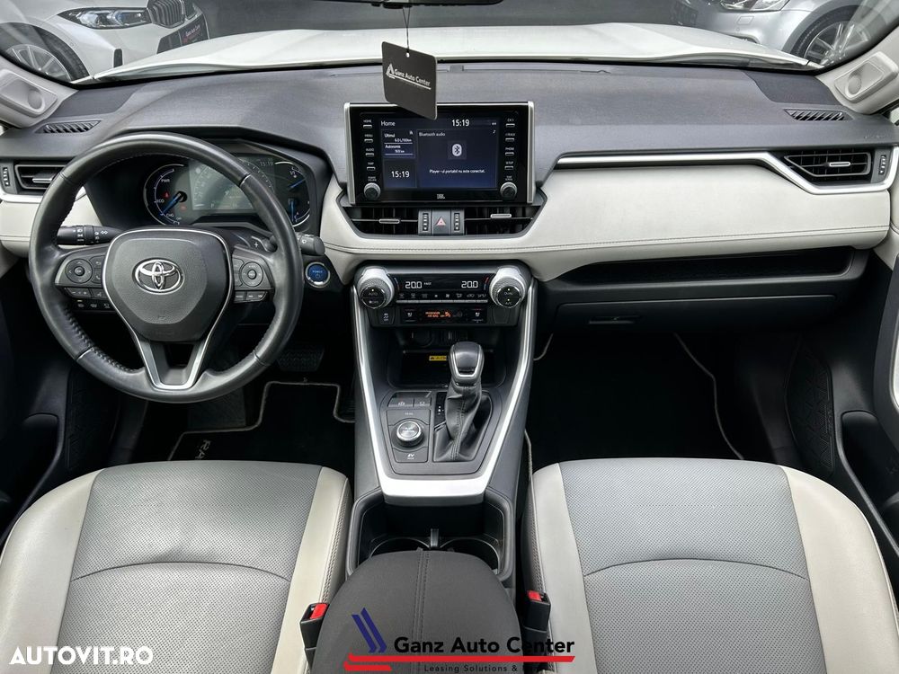 Toyota RAV4 2.5 VVT-iE 4x4 Luxury Plus - 8