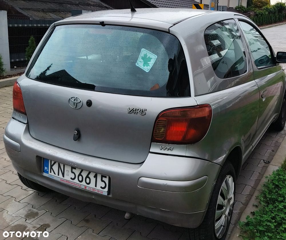 Toyota Yaris 2003 photo 3