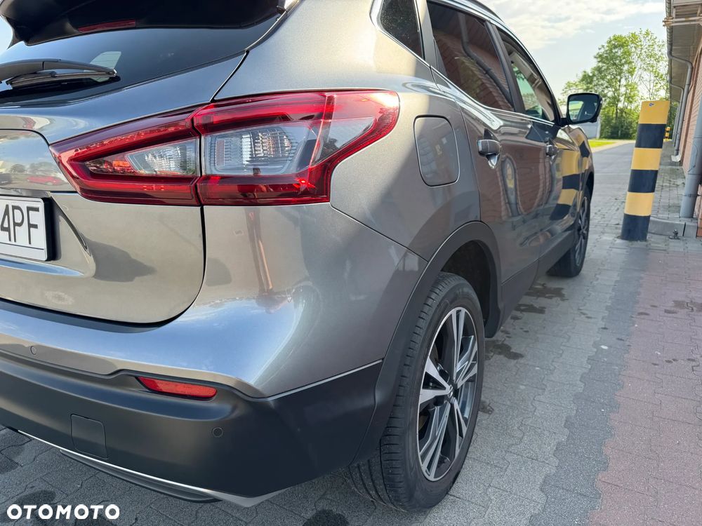 Nissan Qashqai 1.6 DIG-T N-Connecta - 18