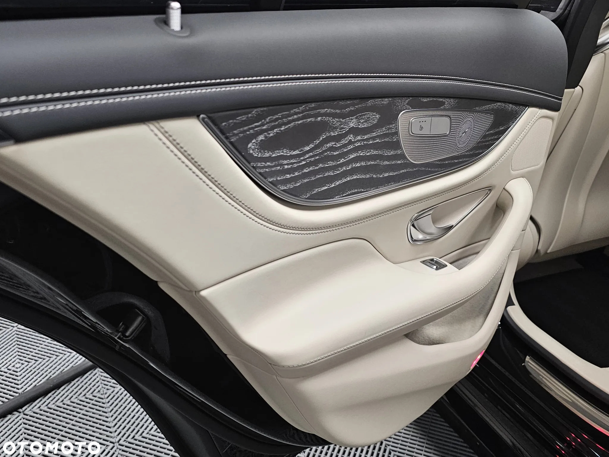 Mercedes-Benz AMG GT 53 4-Matic+ - 27