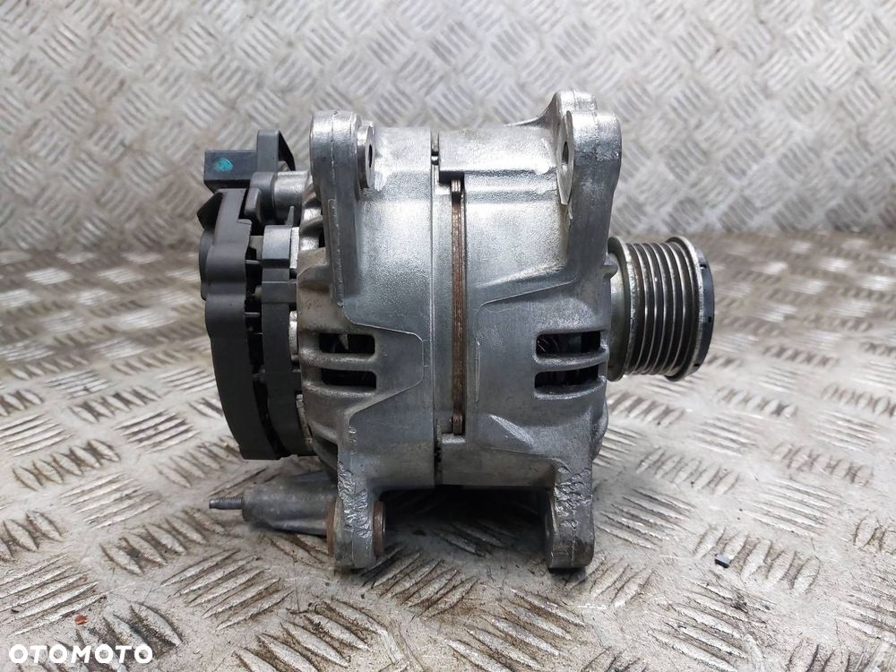 ALTERNATOR SKODA ROOMSTER I 1.9 TDI 028903028E ID: 237332 - 3