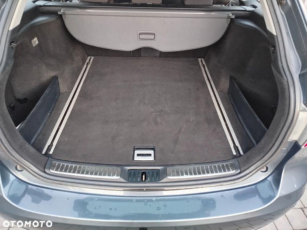 Toyota Avensis 1.8 Comfort - 18