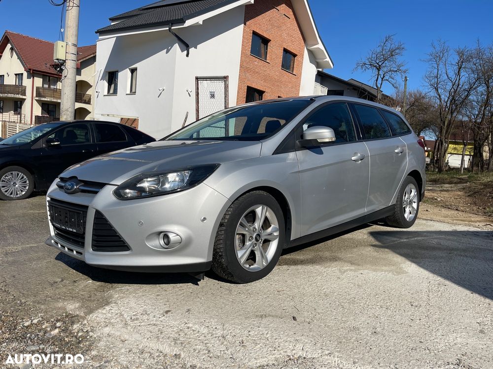 Ford Focus 1.6 TDCI DPF Start-Stopp-System Champions Edition - 2