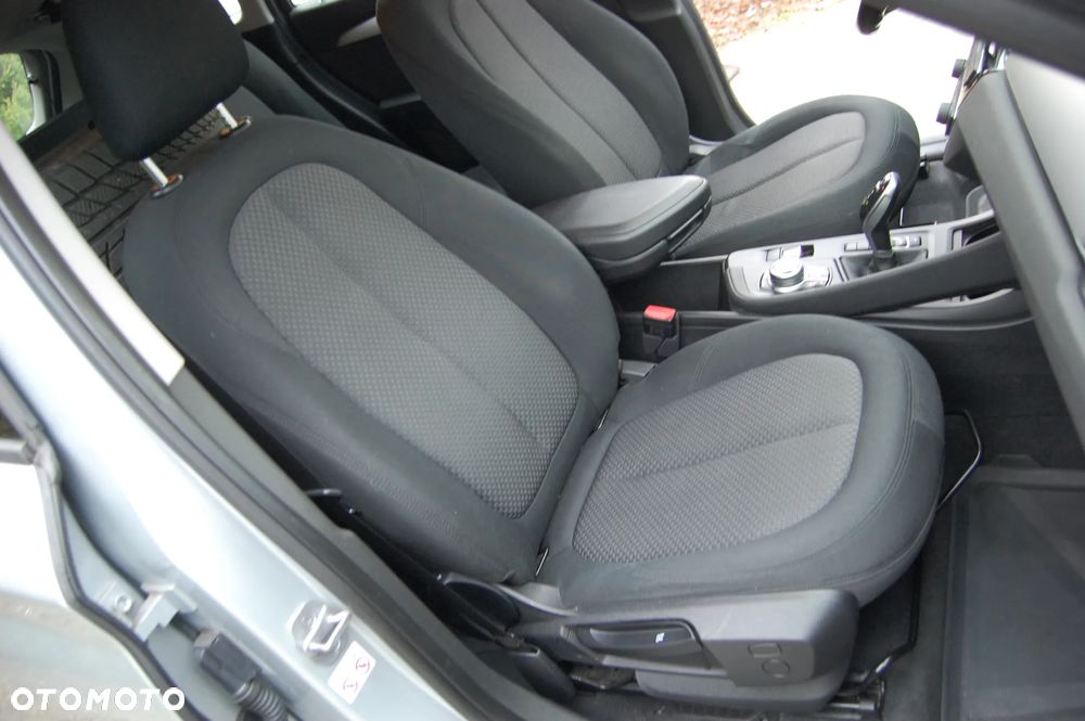 BMW X1 xDrive20d - 36