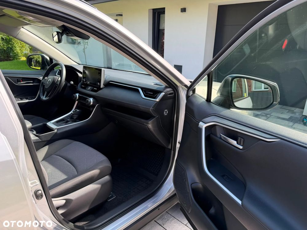 Toyota RAV4 2.0 Comfort 4x2 MS - 19