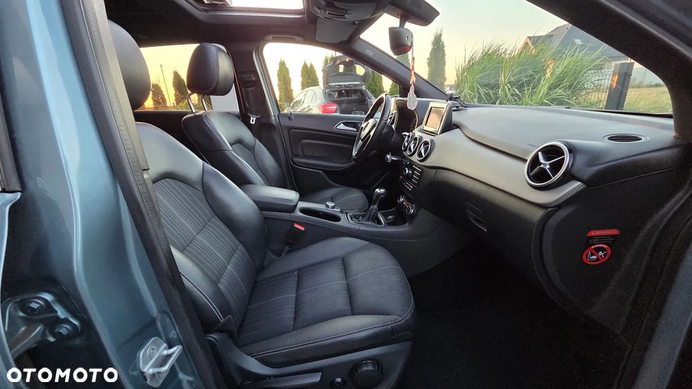 Mercedes-Benz Klasa B 200 (BlueEFFICIENCY) - 5
