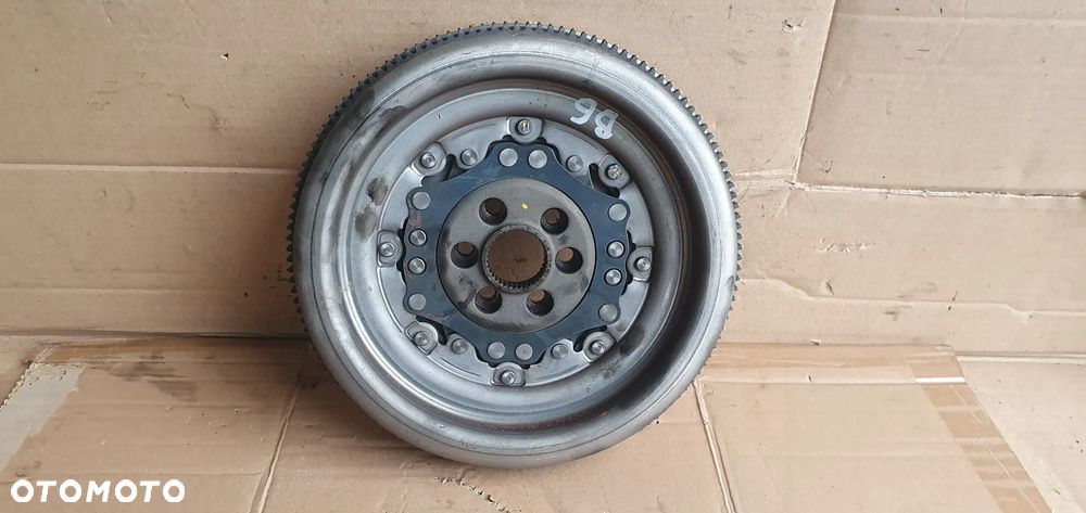 Sprzęgło dwumas koło dwumasowe DSG VW Passat B6 2.0 TDI 03L105266DC - 1