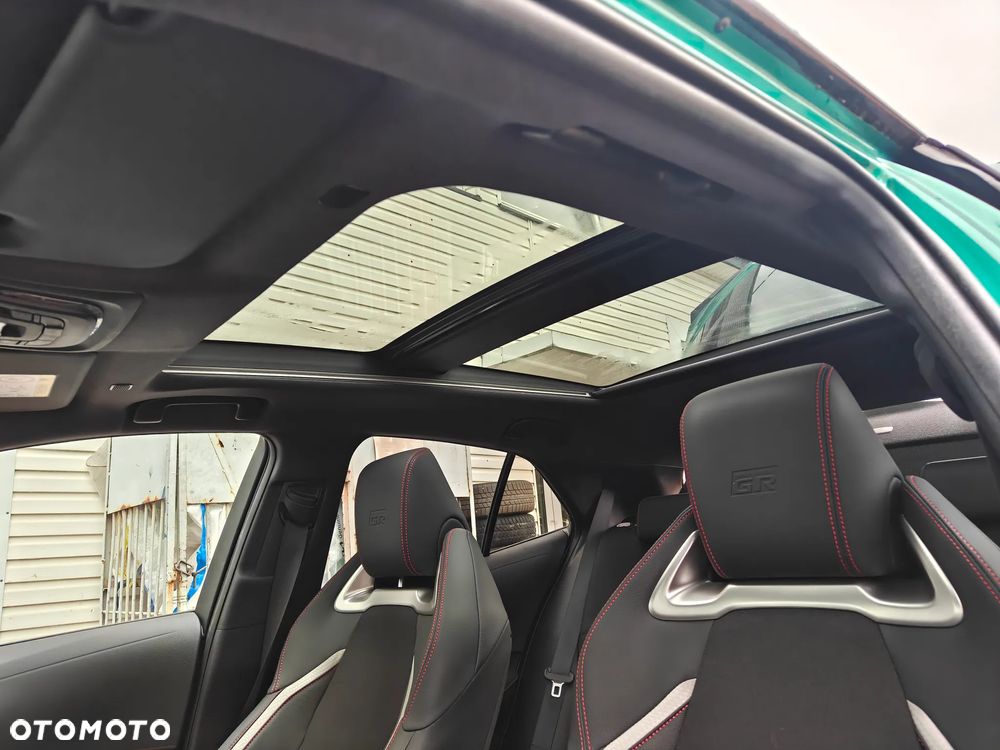 Toyota Corolla 2.0 GR Sport - 11