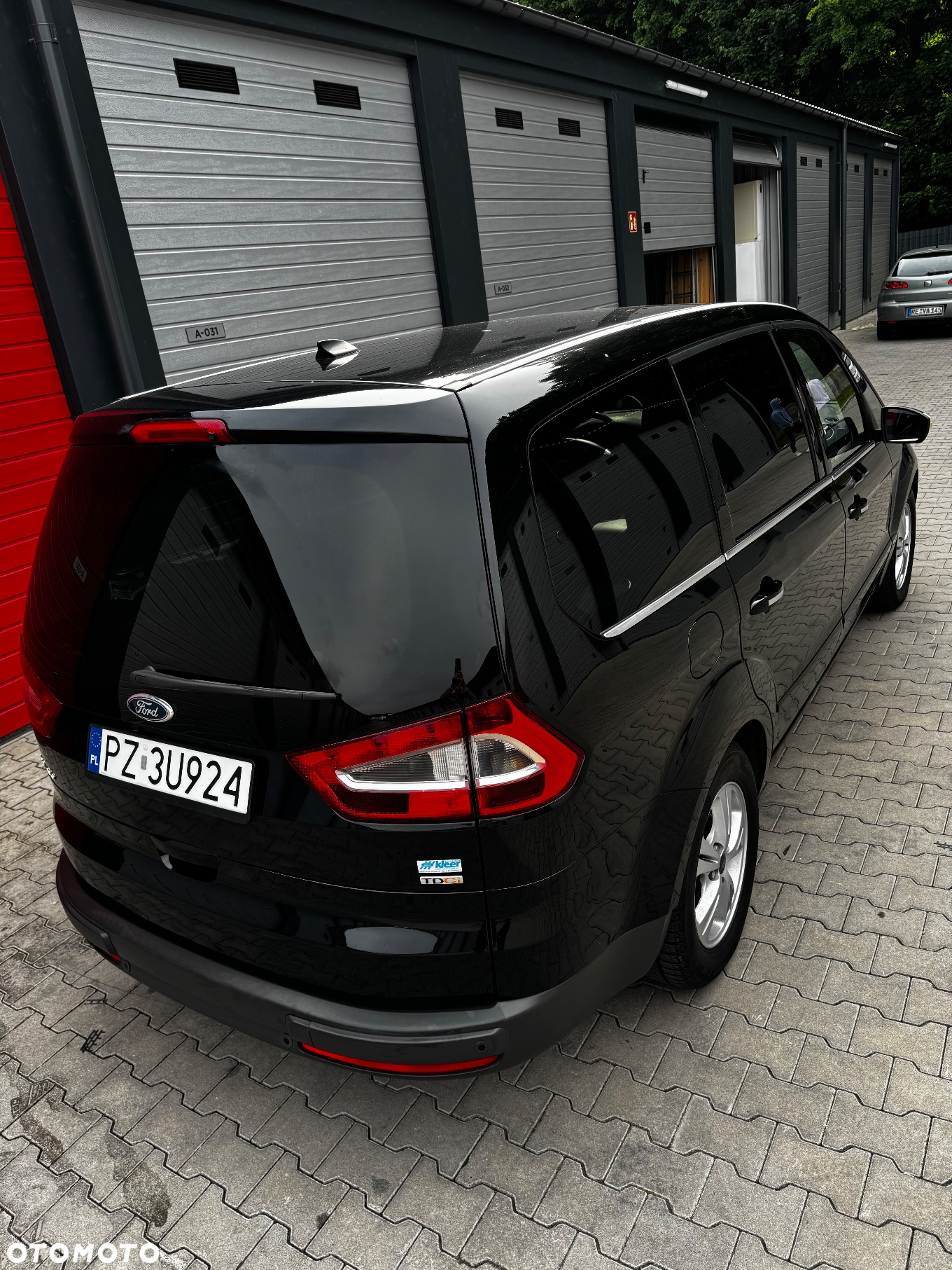 Ford Galaxy - 25