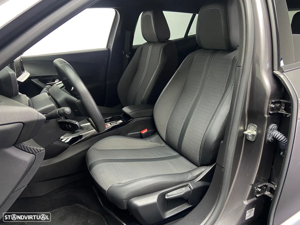 Peugeot 2008 1.2 PureTech Allure Pack - 9