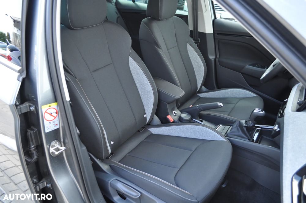 Skoda Kamiq 1.0 TSI DSG Selection - 27