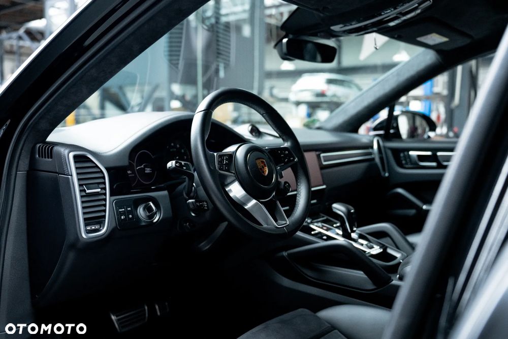 Porsche Cayenne GTS Tiptronic S - 15