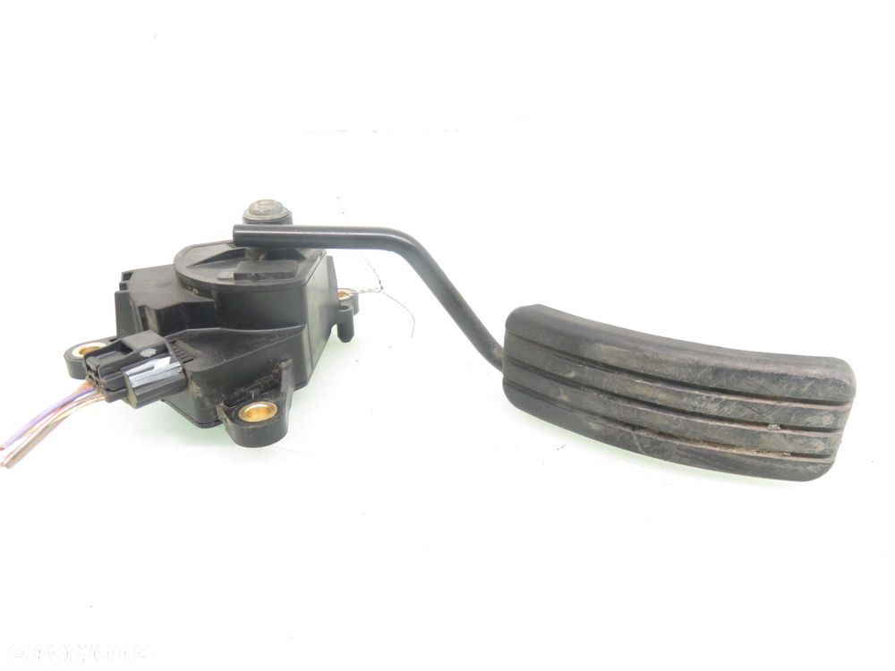 POTENCJOMETR GAZU RENAULT SCENIC II 1.5 dCi 106 - K9K 732 8200159647 - 1