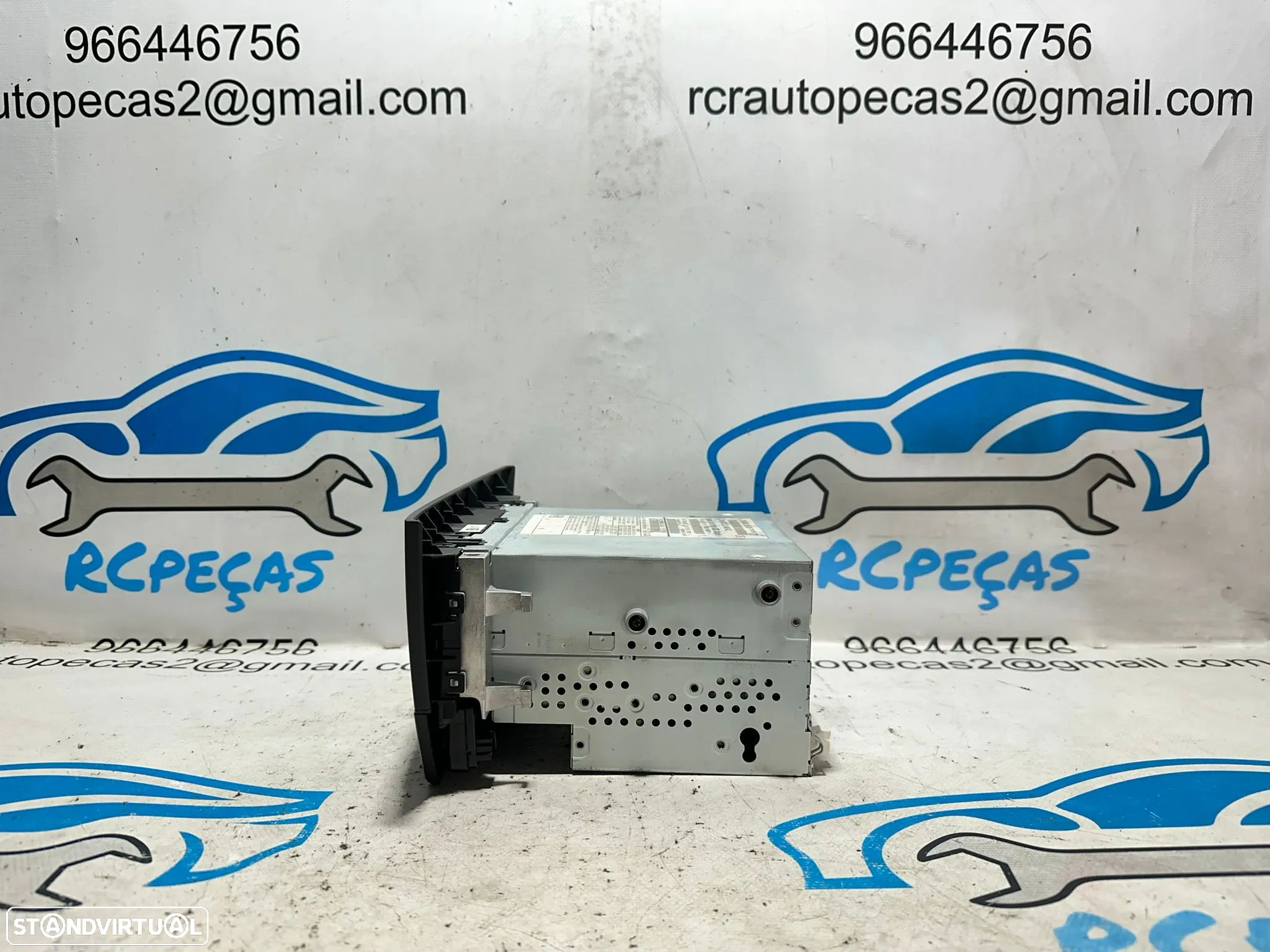 .Auto Radio Headunit Original Mercedes Benz Classe C W204 Coupe 2012 - 2015 - 3