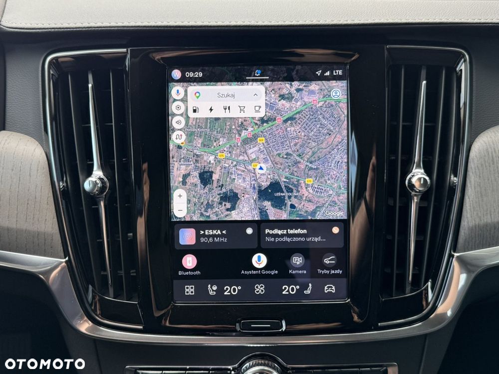 Volvo V90 T6 AWD Plug-In Hybrid Plus Dark - 20