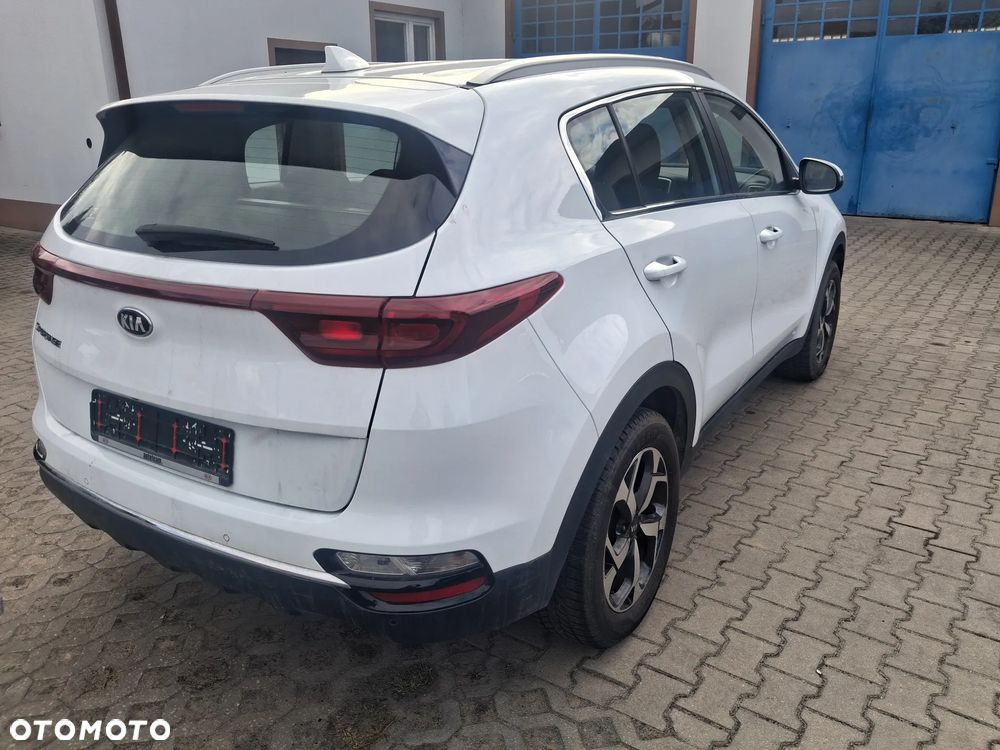 Kia Sportage 1.6 GDI 2WD Black Edition - 7