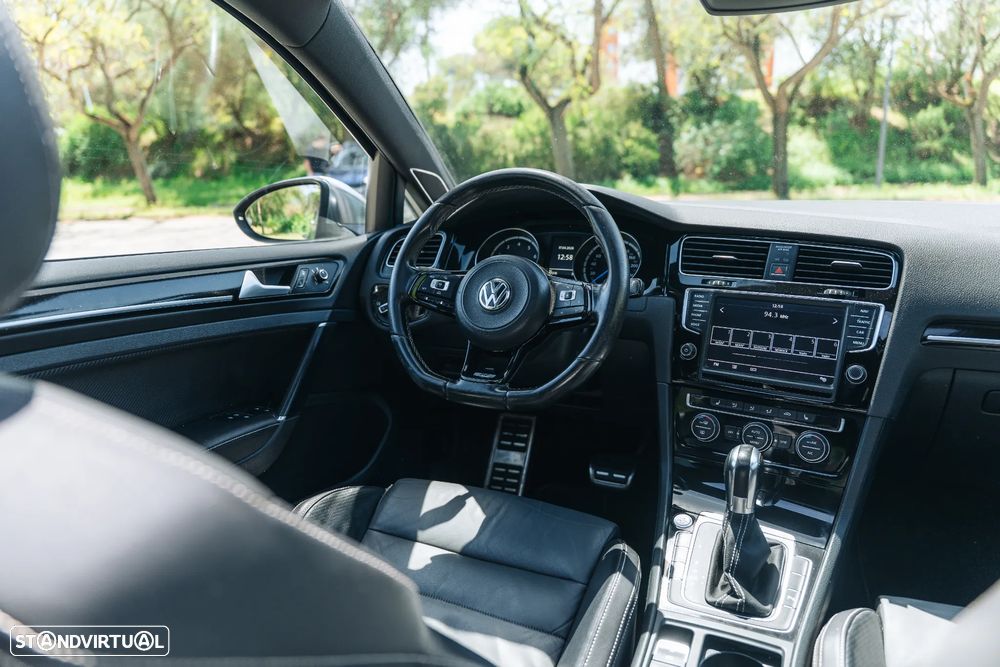 VW Golf 2.0 TSI R DSG - 23
