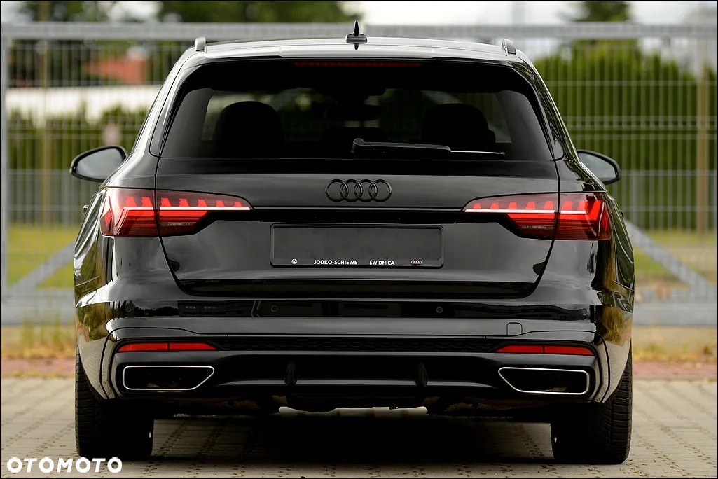 Audi A4 Avant 35 TFSI S tronic S line - 7