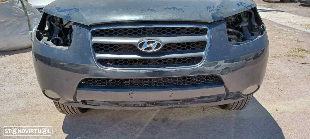 PARA-CHOQUES FRONTAL HYUNDAI SANTA FÉ II 2010 - 1