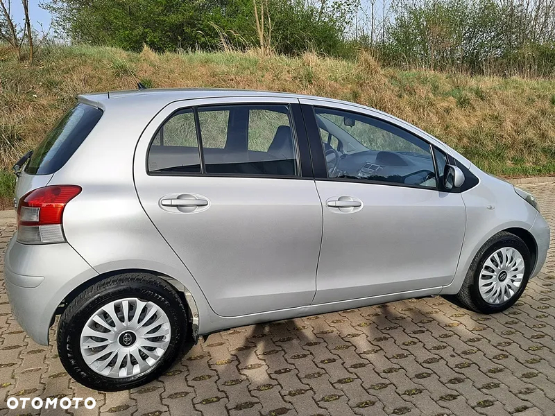 Toyota Yaris 1.33 Sol - 29