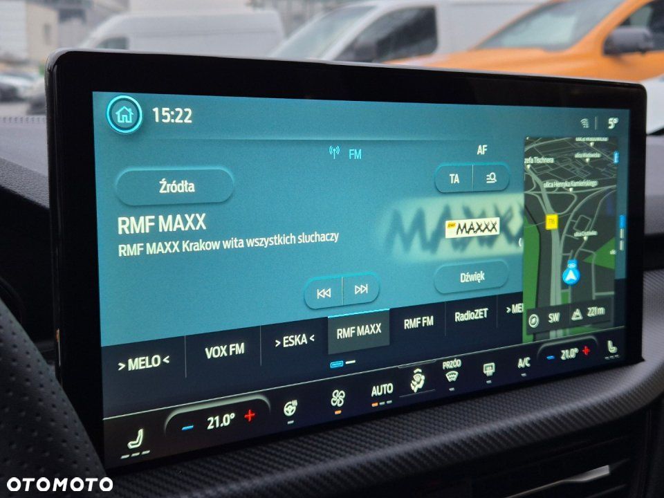 Ford Kuga - 22
