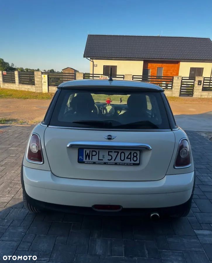MINI ONE Standard - 4