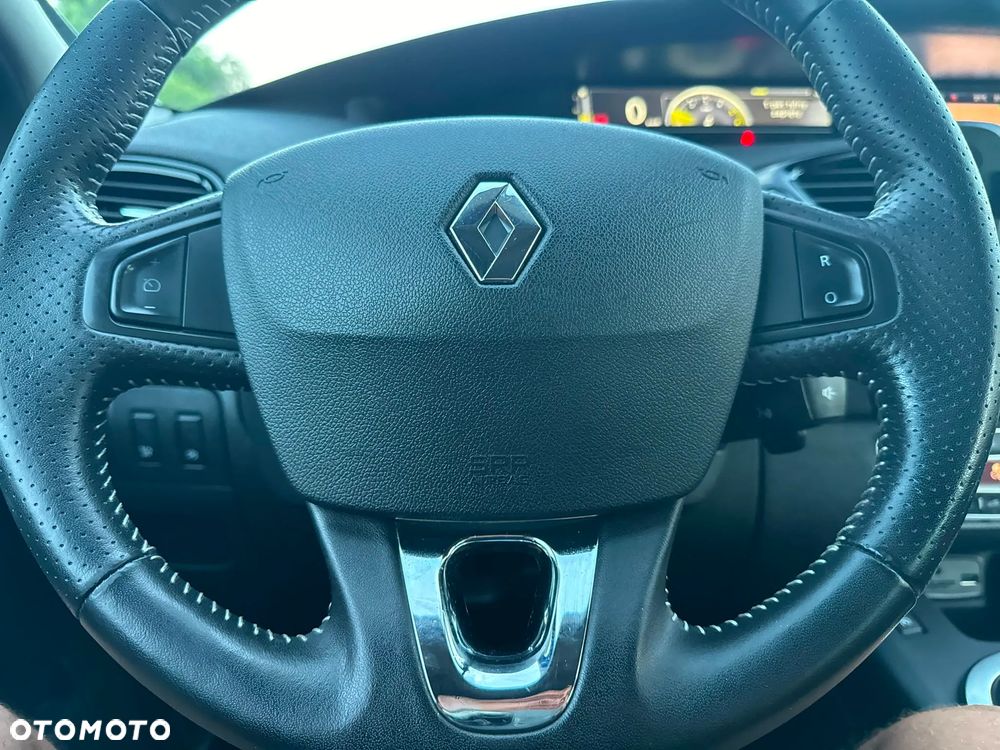 Renault Grand Scenic Gr 1.6 dCi Energy Bose Edition S&S - 15