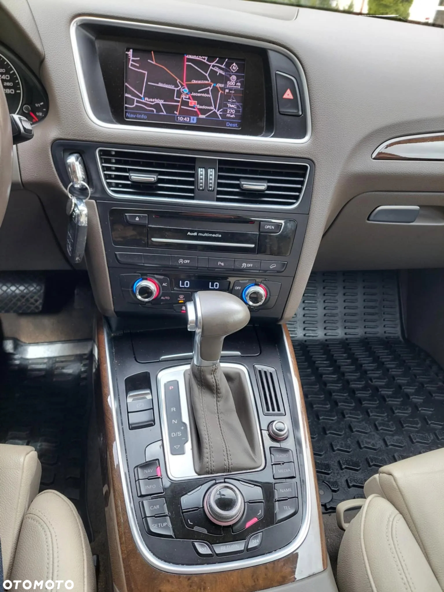 Audi Q5 2.0 TDI quattro S tronic - 13