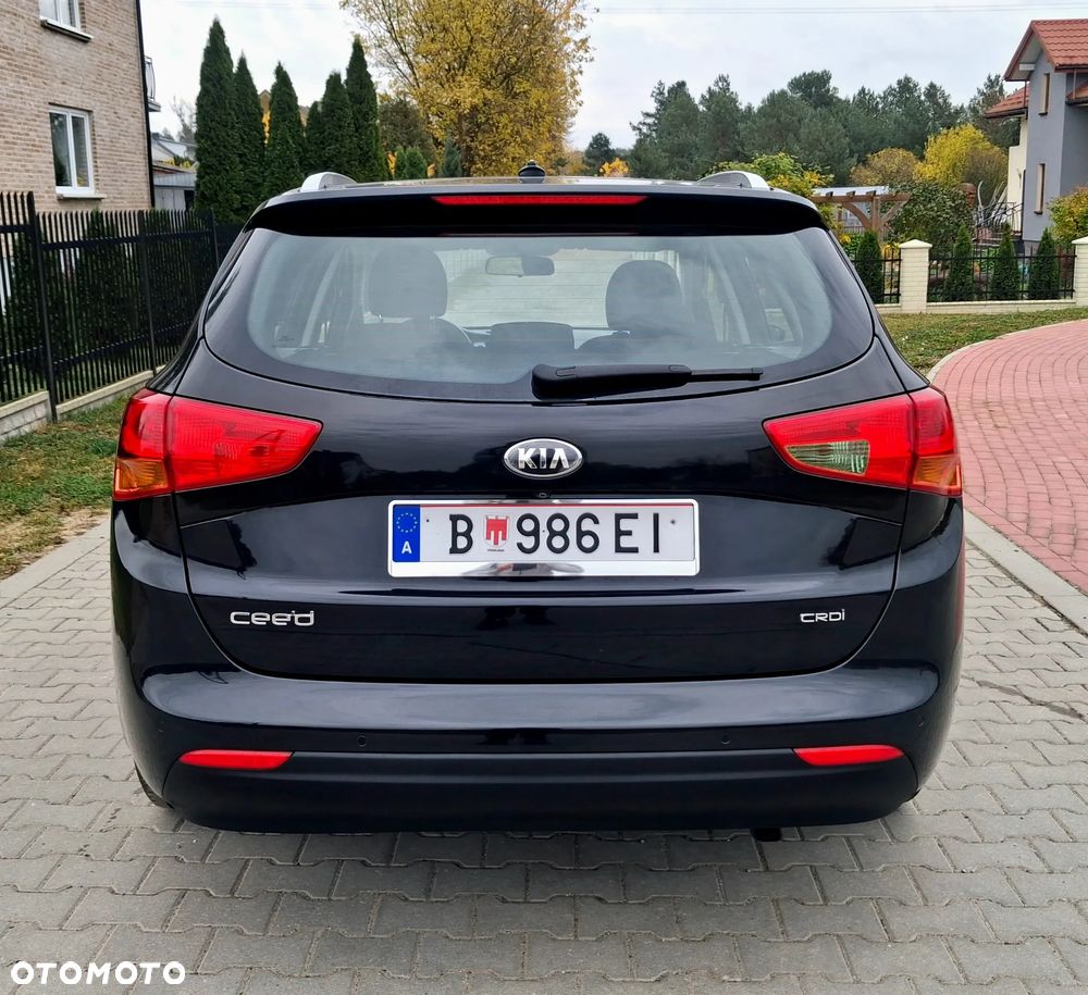 Kia Ceed 2015 photo 4