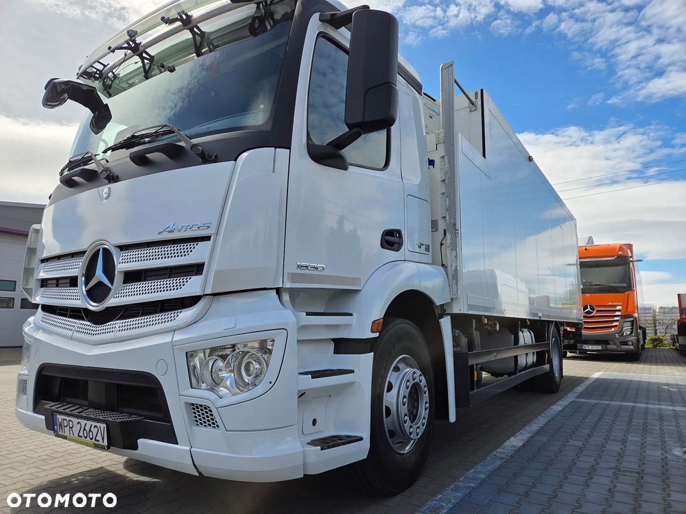Mercedes-Benz Antos atego actros 1830 - 30