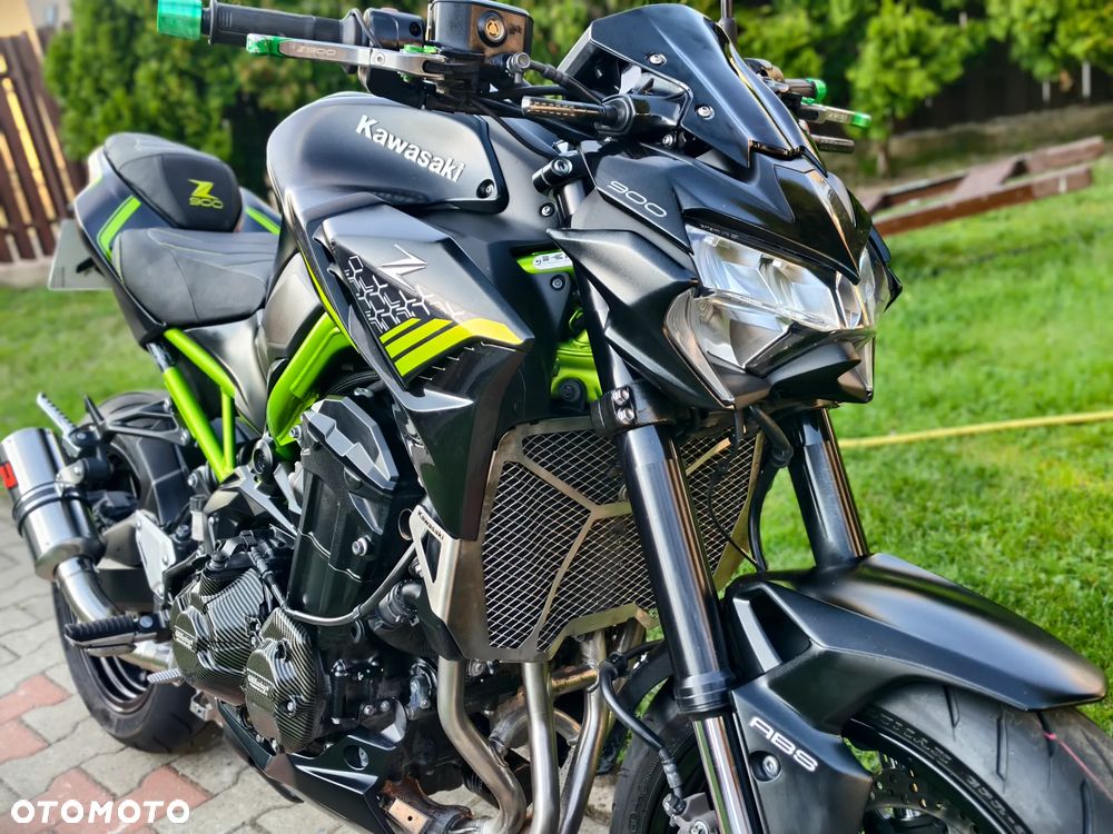 Kawasaki Z - 12