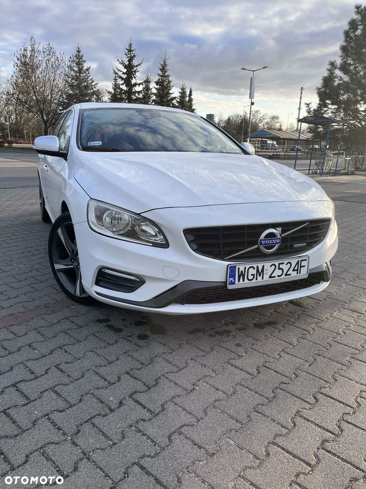 Volvo S60 D4 Geartronic - 1