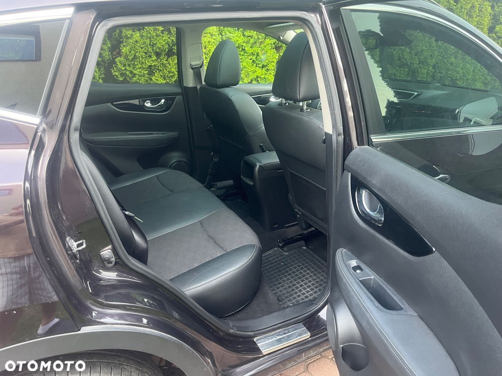 Nissan Qashqai 1.6 DIG-T Tekna - 16
