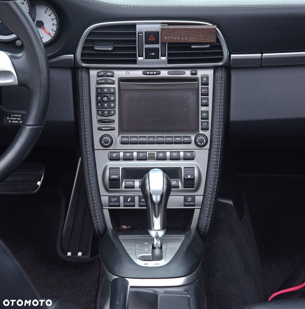 Porsche 911 Carrera S Tiptronic - 17