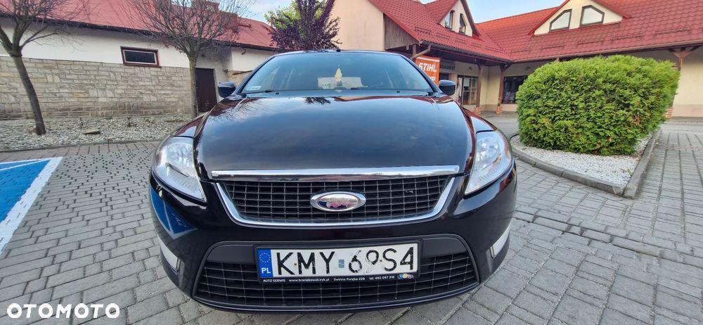 Ford Mondeo 2.0 TDCi Ambiente - 3