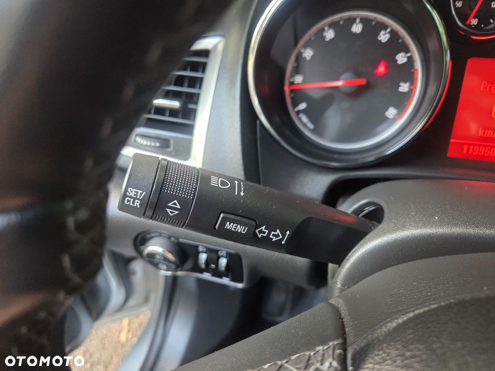 Opel Astra 1.4 Turbo ecoFLEX Start/Stop 150 Jahre - 17