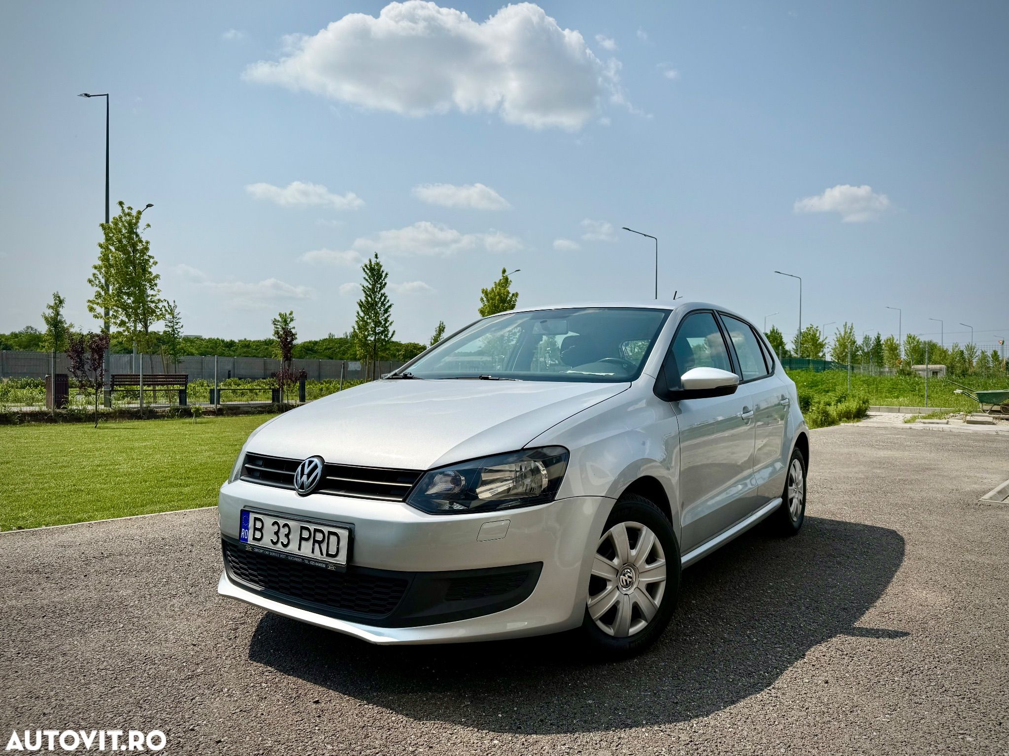 Volkswagen Polo - 1